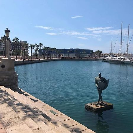 Estudio De Lujo Casaturis En El Corazon De Alicante A114 Exteriör bild